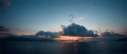 54岁翁虹深夜在街上跳舞！穿旗袍光脚踩在马路上，她的状态如何？游戏画面